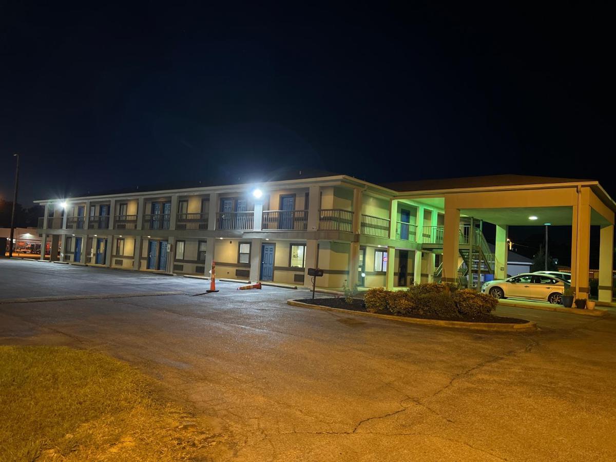Briarwood Inn Amory ภายนอก รูปภาพ